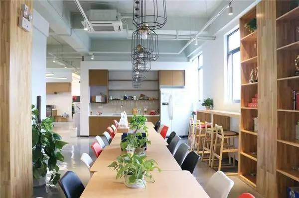 孵化器探訪 | 在3W COFFICE，體驗共享辦公與企業(yè)服務的融合生態(tài)